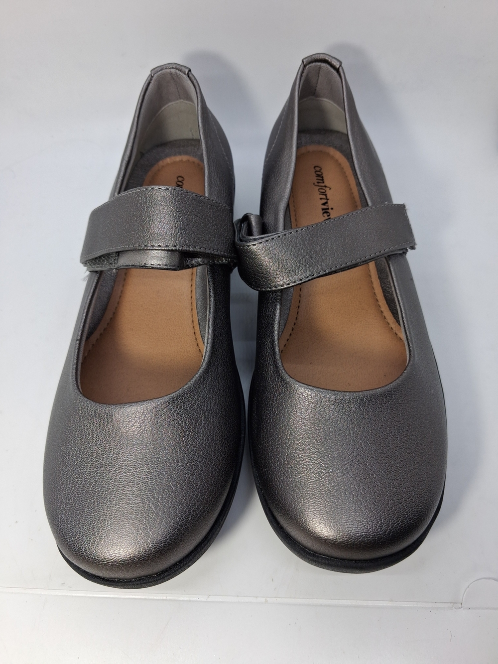 NWOT Comfortview Carla Gunmetal Silver Gray Mary Jane Flats